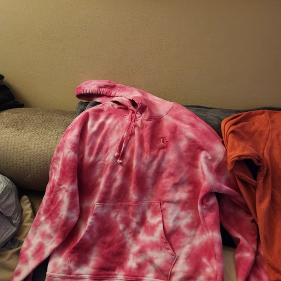 Nike leggings Under Armour and Adidas  leggings Adidas bra under armour bras - Picture 16 of 16